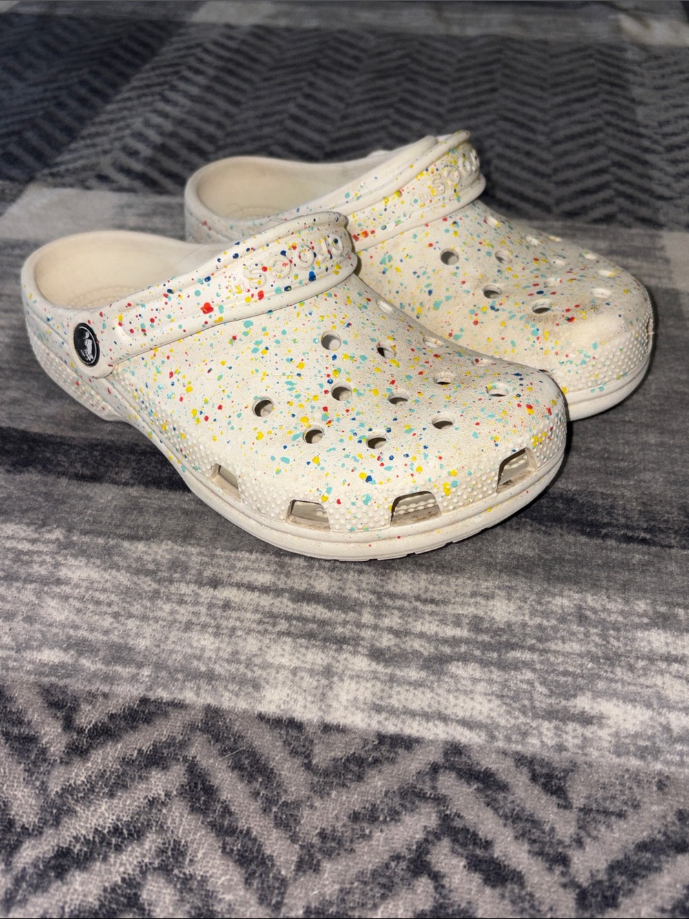 CROCS Kids White Clogs with Colorful Speckle Print